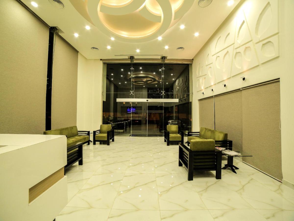 The Basil Park Otel Bhavnagar Dış mekan fotoğraf