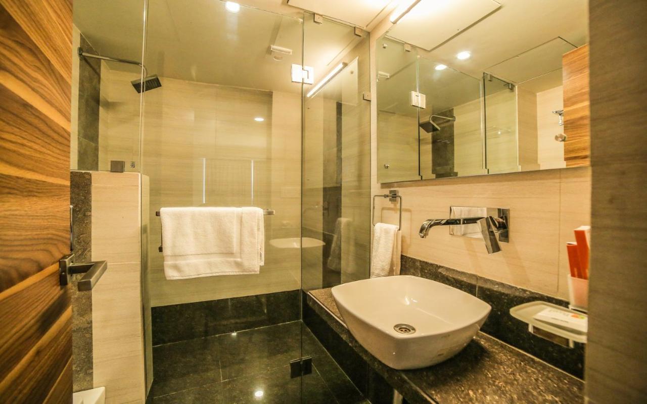The Basil Park Otel Bhavnagar Dış mekan fotoğraf