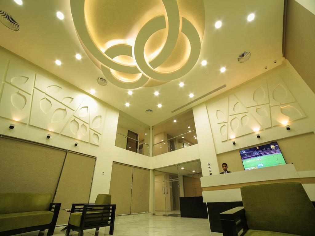 The Basil Park Otel Bhavnagar Dış mekan fotoğraf